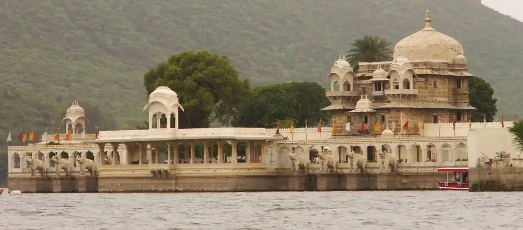 Jaipur to Udaipur